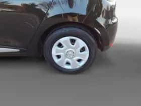 Renault Clio (2014) thumbnail 8