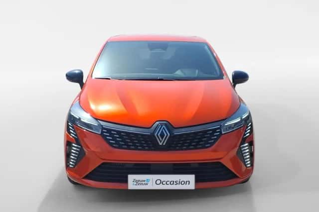 Renault Clio (2025) thumbnail 2