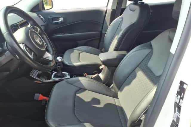 Jeep Compass (2021) thumbnail 12