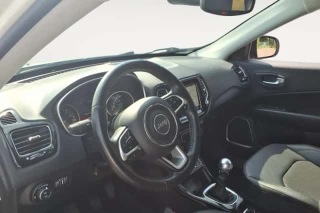 Jeep Compass (2021) thumbnail 13