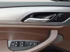 BMW X4 (2020) thumbnail 16