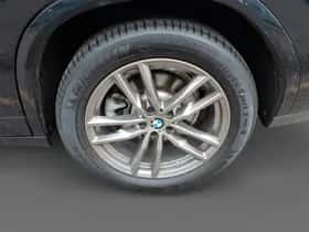 BMW X4 (2020) thumbnail 8
