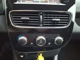 Renault Clio (2017) thumbnail 23