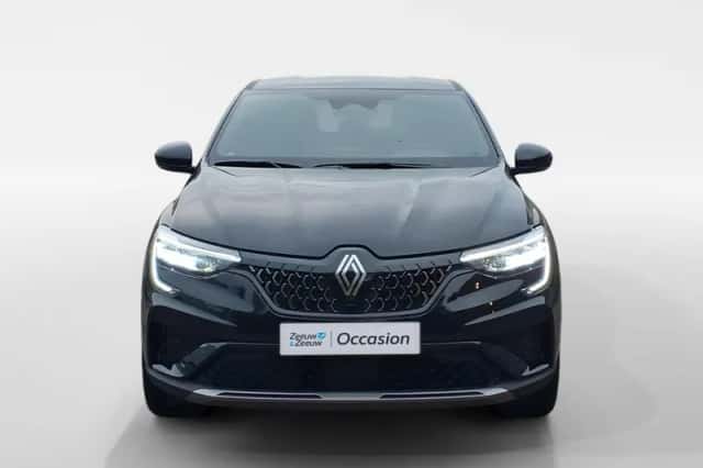 Renault Arkana (2024) thumbnail 5
