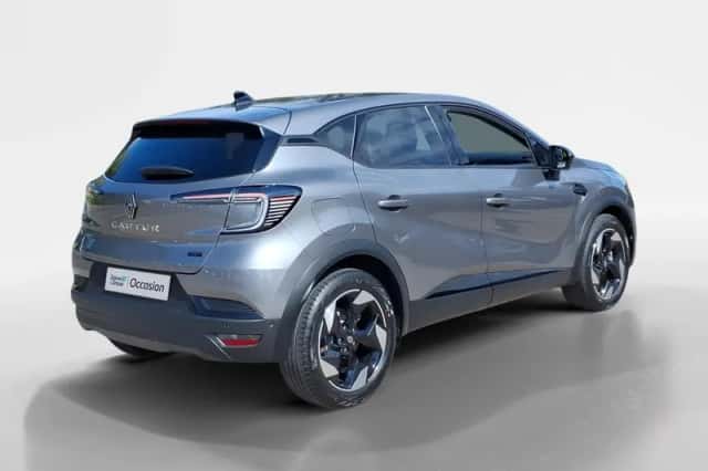 Renault Captur (2025) thumbnail 5