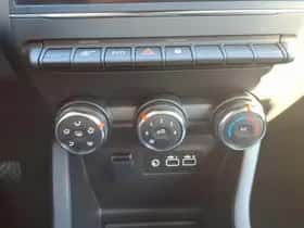 Renault Clio (2024) thumbnail 27