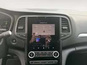Renault Mégane (2024) thumbnail 24