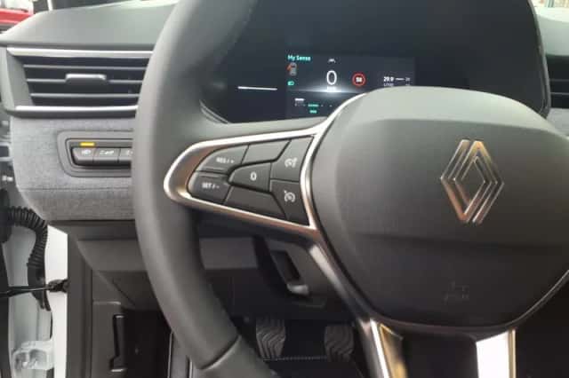 Renault Clio (2025) thumbnail 12