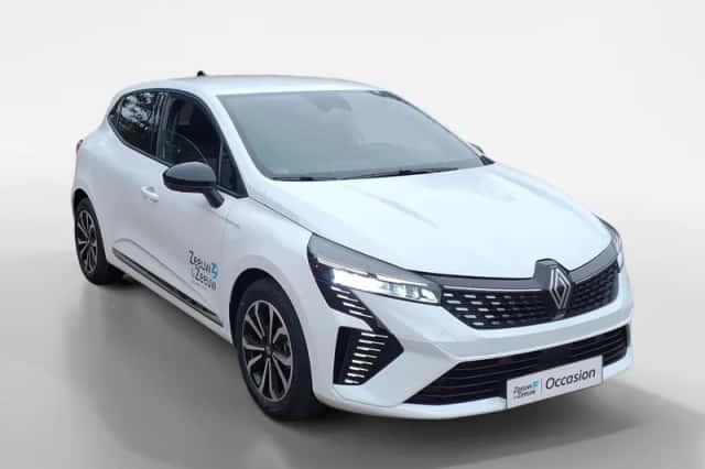 Renault Clio (2025) thumbnail 3