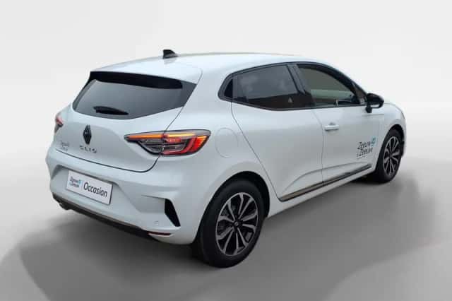 Renault Clio (2025) thumbnail 5