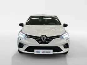 Renault Clio (2022) thumbnail 2