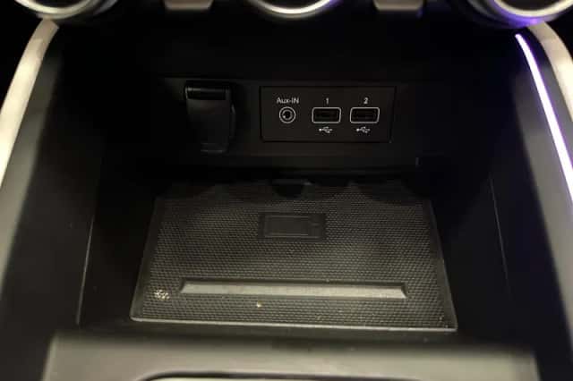 Renault Clio (2022) thumbnail 29