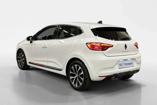 Renault Clio (2022) thumbnail 5