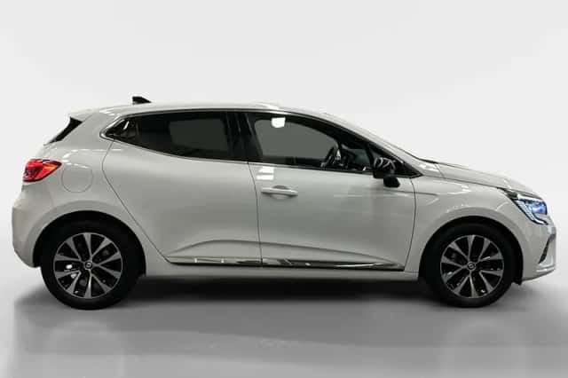 Renault Clio (2022) thumbnail 8
