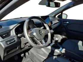 Renault Captur (2024) thumbnail 14