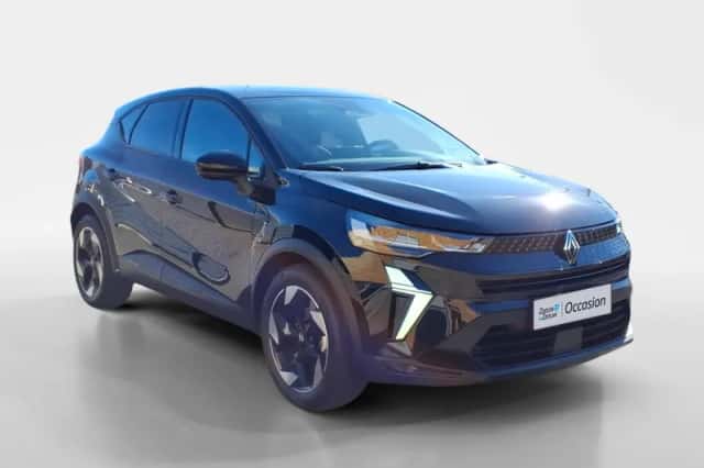 Renault Captur (2024) thumbnail 3