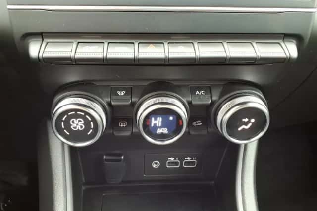 Mitsubishi ASX (2024) thumbnail 24