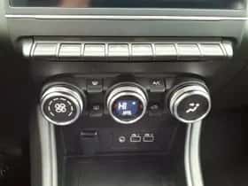 Mitsubishi ASX (2024) thumbnail 24