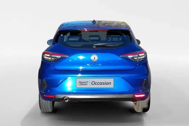 Renault Clio (2024) thumbnail 6