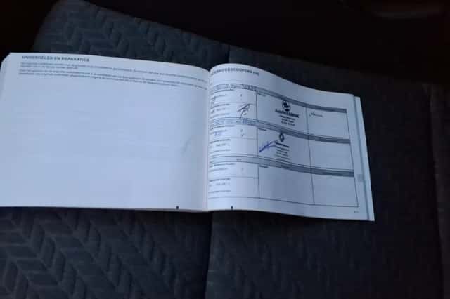 Renault Clio (2023) thumbnail 11