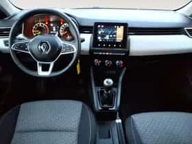 Renault Clio (2023) thumbnail 19