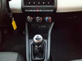 Renault Clio (2023) thumbnail 23