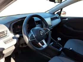 Renault Clio (2024) thumbnail 12