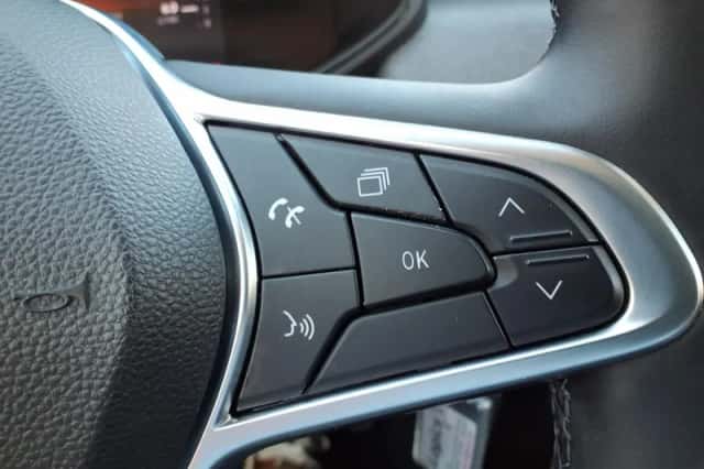 Renault Clio (2024) thumbnail 19