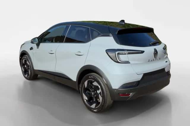 Renault Captur (2026) thumbnail 4