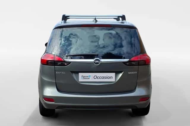 Opel Zafira (2017) thumbnail 6
