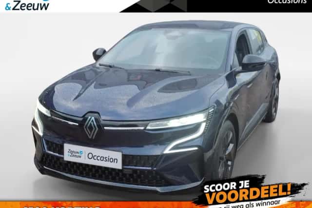 Renault Mégane E-Tech (2025) thumbnail 1