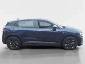 Renault Mégane E-Tech (2025) thumbnail 5