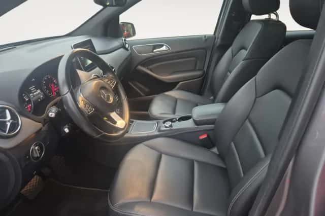 Mercedes-Benz B-Klasse (2015) thumbnail 12