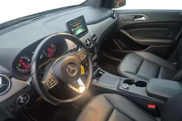 Mercedes-Benz B-Klasse (2015) thumbnail 13
