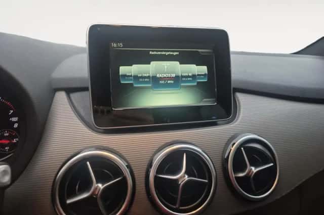 Mercedes-Benz B-Klasse (2015) thumbnail 18