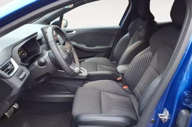 Renault Clio (2024) thumbnail 13