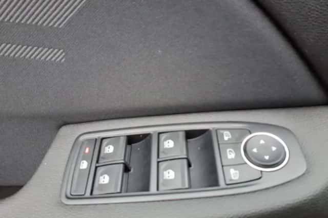 Renault Clio (2024) thumbnail 15