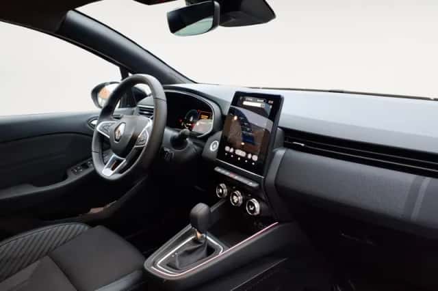 Renault Clio (2024) thumbnail 18