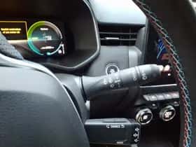 Renault Clio (2024) thumbnail 23