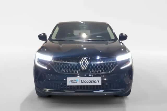 Renault Austral (2025) thumbnail 2