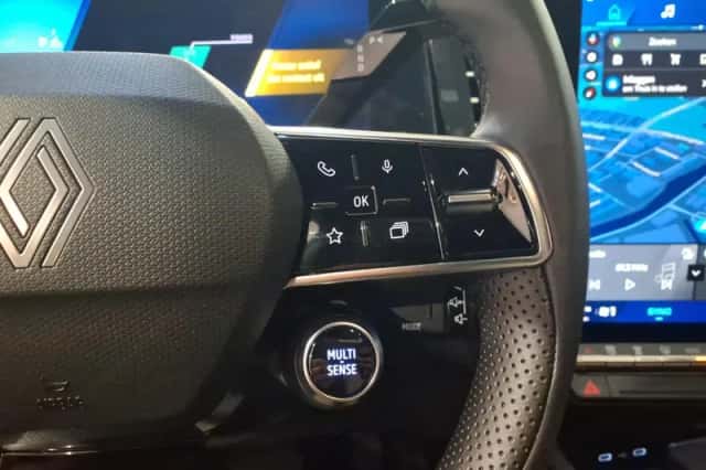 Renault Austral (2025) thumbnail 17