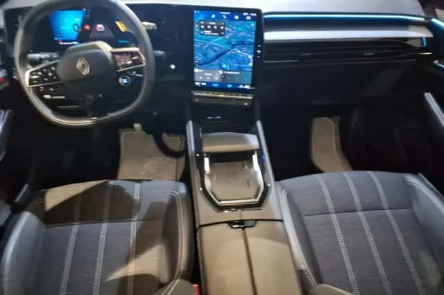 Renault Austral (2025) thumbnail 19
