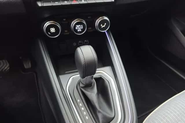 Renault Clio (2024) thumbnail 20