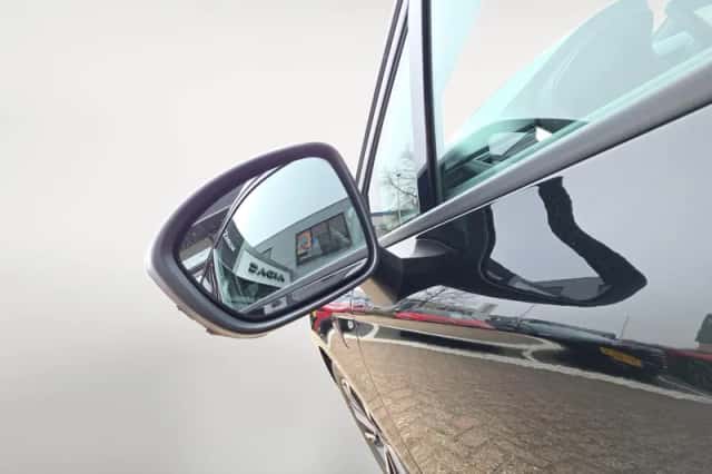 Renault Clio (2024) thumbnail 9