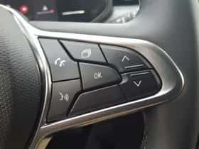 Renault Clio (2024) thumbnail 15