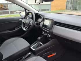 Renault Clio (2024) thumbnail 22