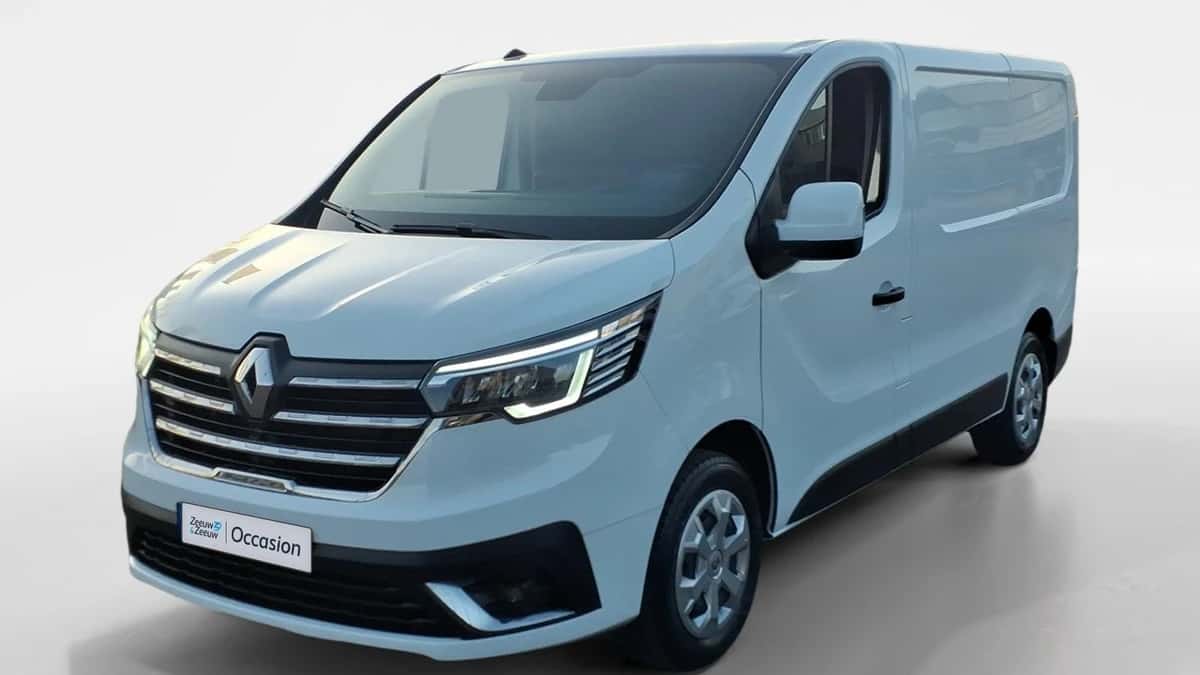 Renault Trafic (2022) — foto 1