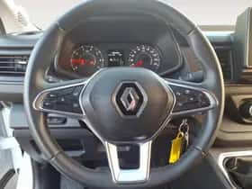 Renault Trafic (2022) thumbnail 15