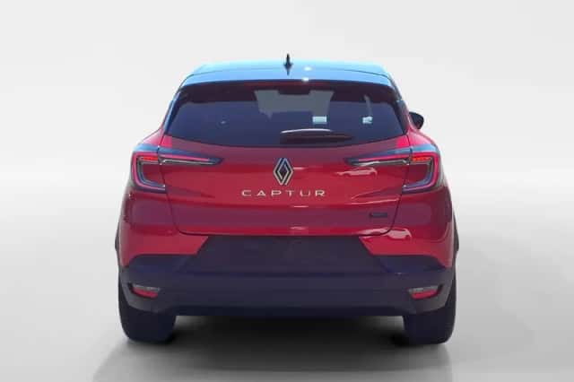 Renault Captur (2025) thumbnail 6