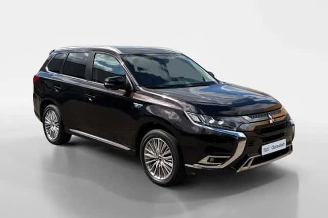 Mitsubishi Outlander (2021) thumbnail 5